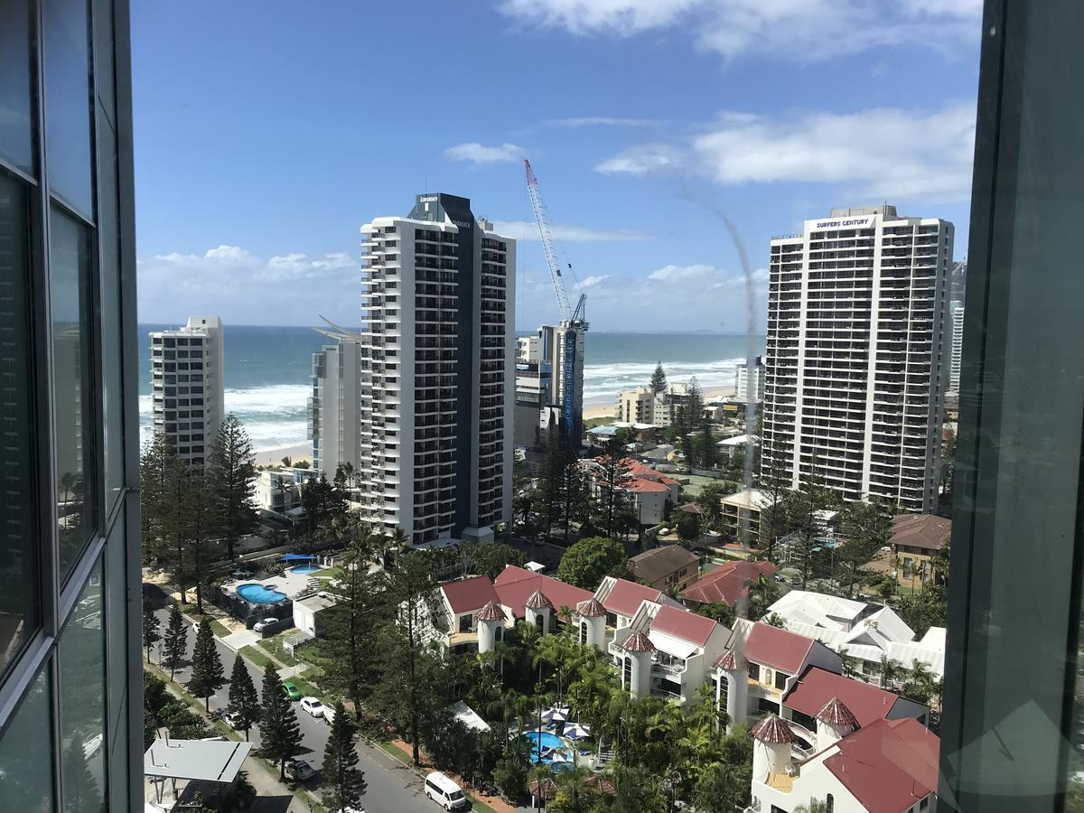 Private Apartments At Q1 Gold Coast Exterior foto